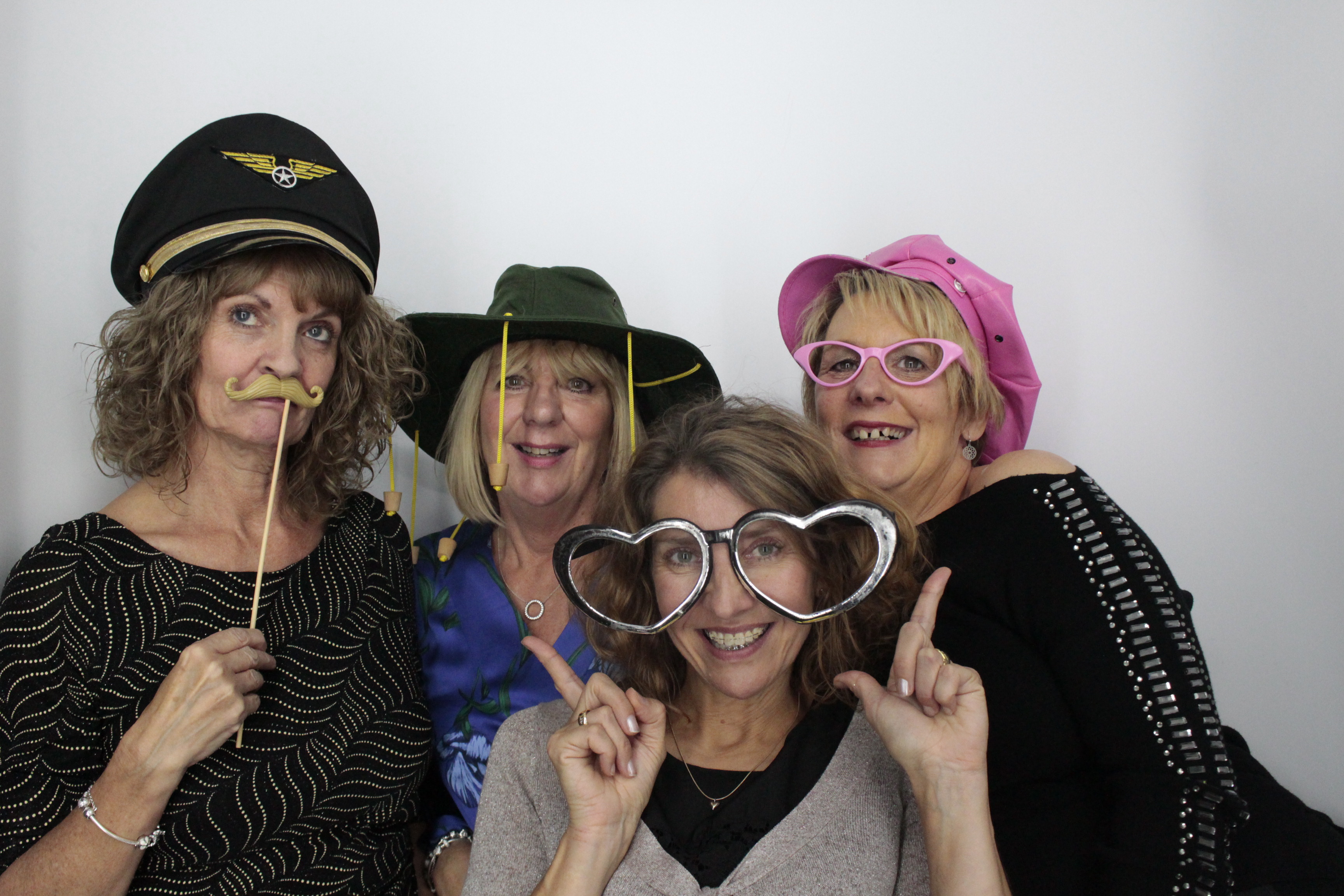 Dorothy's 90th Birthday | View more photos from the event at gallery.myphotoboothexperience.co.uk/u/MyPhotoBoothExperienceLtd/Dorothys-90th-Birthday